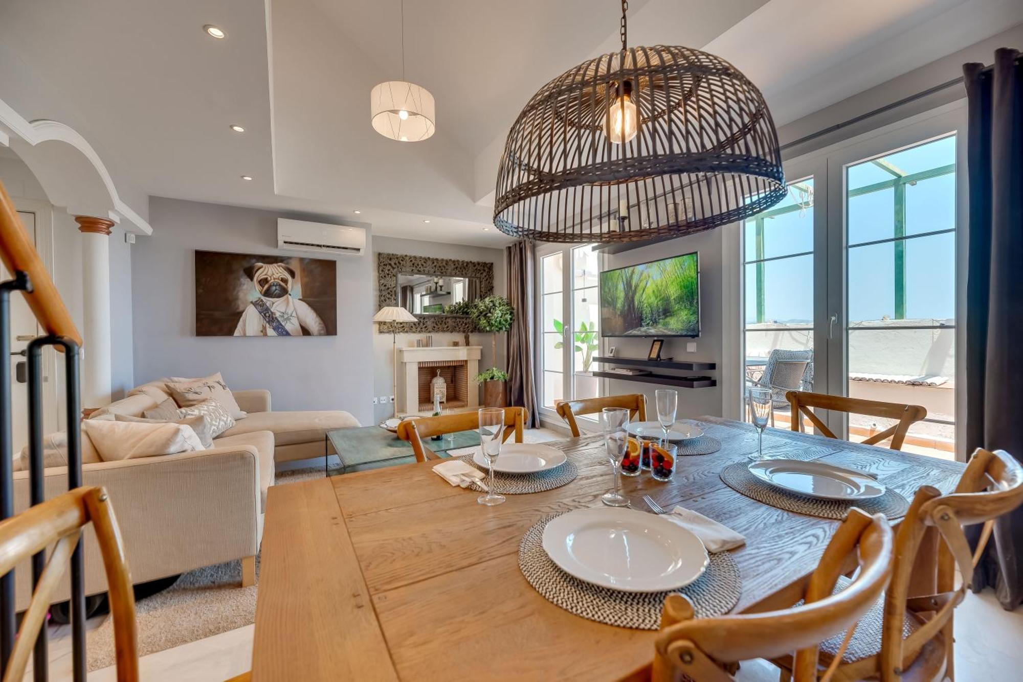 Elegant 2 Bdrm Penthouse With Sea Views And Pools Apartamento Marbella